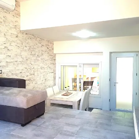 فيلة Villetta Cordolino Blu Giardino *