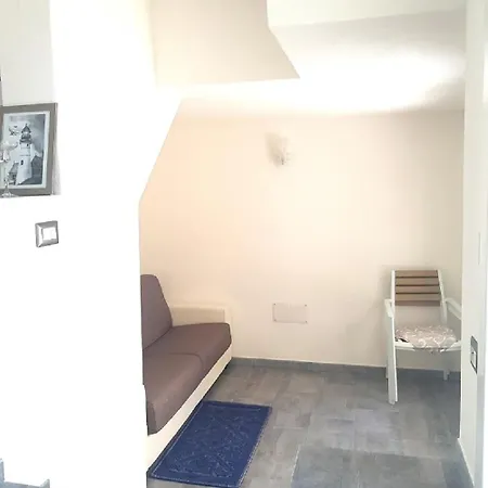 Villetta Cordolino Blu Giardino فيلاّسيمِيوس